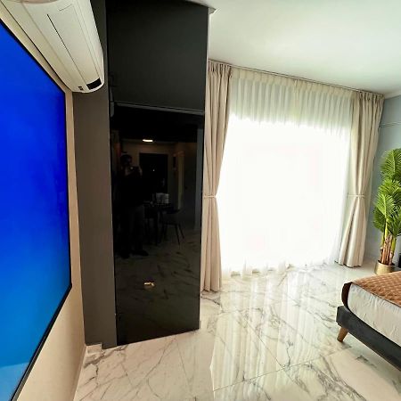 Blue Luxury Studio 마마이아 외부 사진